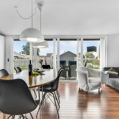 Two-bedroom In 펜션