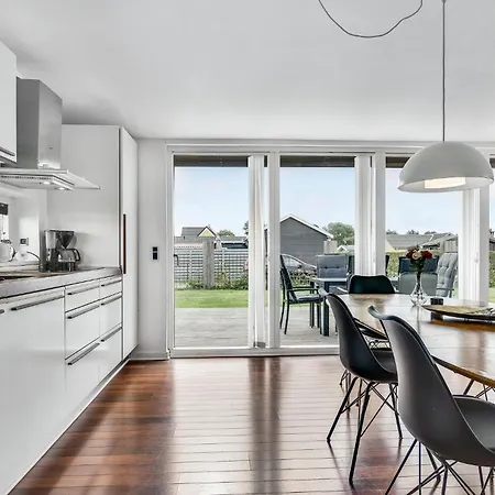 펜션 Two-bedroom In *