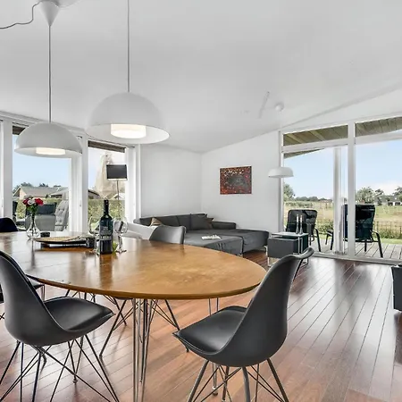 Two-bedroom In 펜션 Otterup