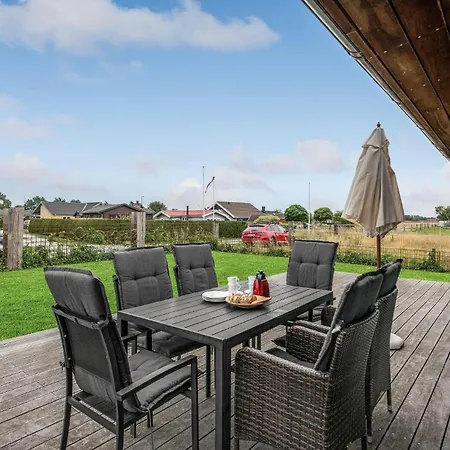 Σπίτι διακοπών 2 Bedroom Cozy In *